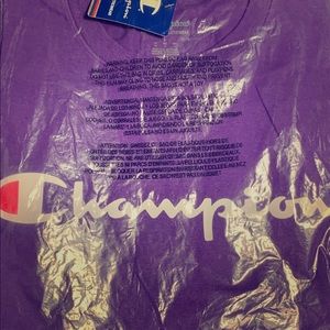 Champion T-shirt size L